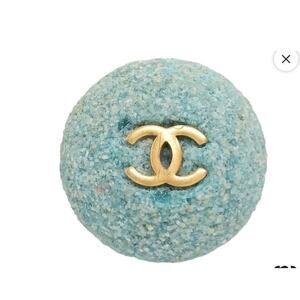 Chanel Single Earring Blue & Gold Round CC Logo Clip-On Vintage